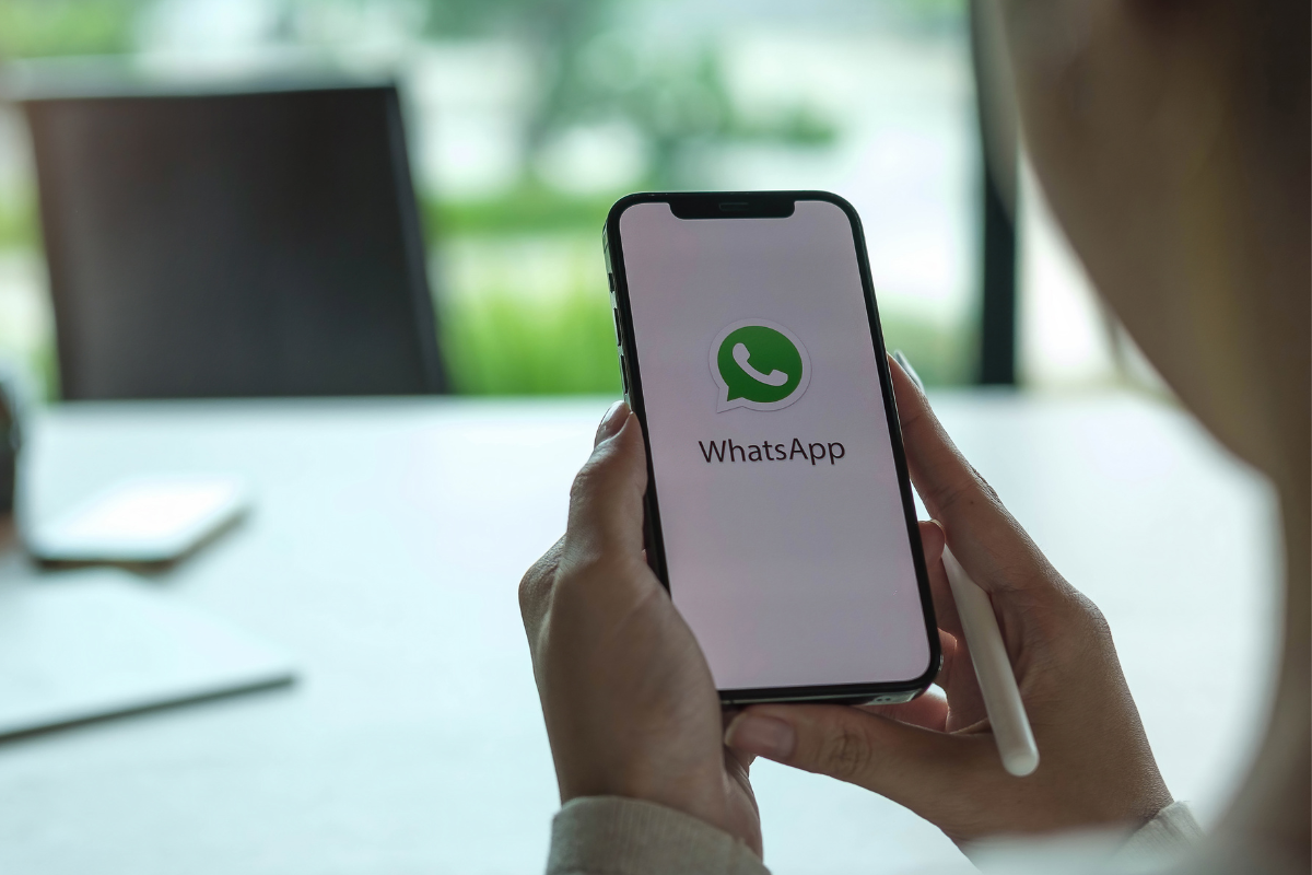 WhatsApps “private” AI: risikabelt eller nyttig?