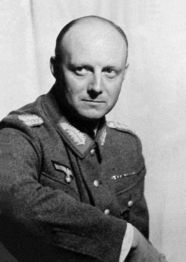 Henning von Tresckow (studiepoeng Bundesarchiv)