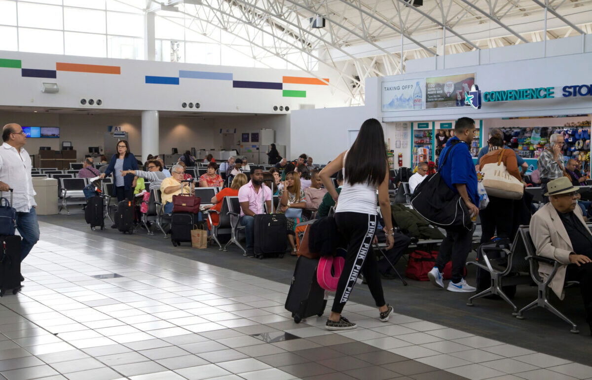 Chatgpt Gone Wrong: Det spanske paret strandet på flyplassen klandrer AI