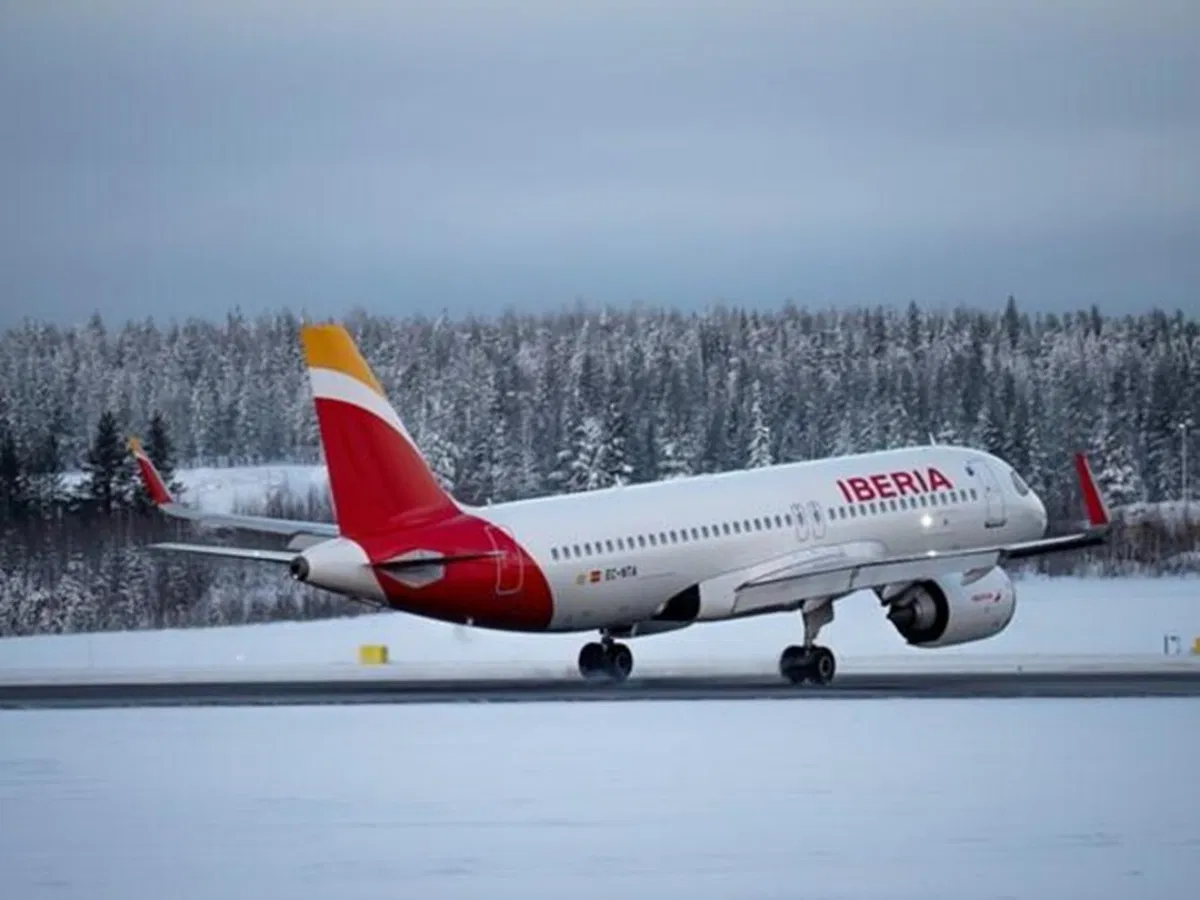 På jakt etter nordlyset eller solskinn: Iberia trapper opp juleflyene for høytiden