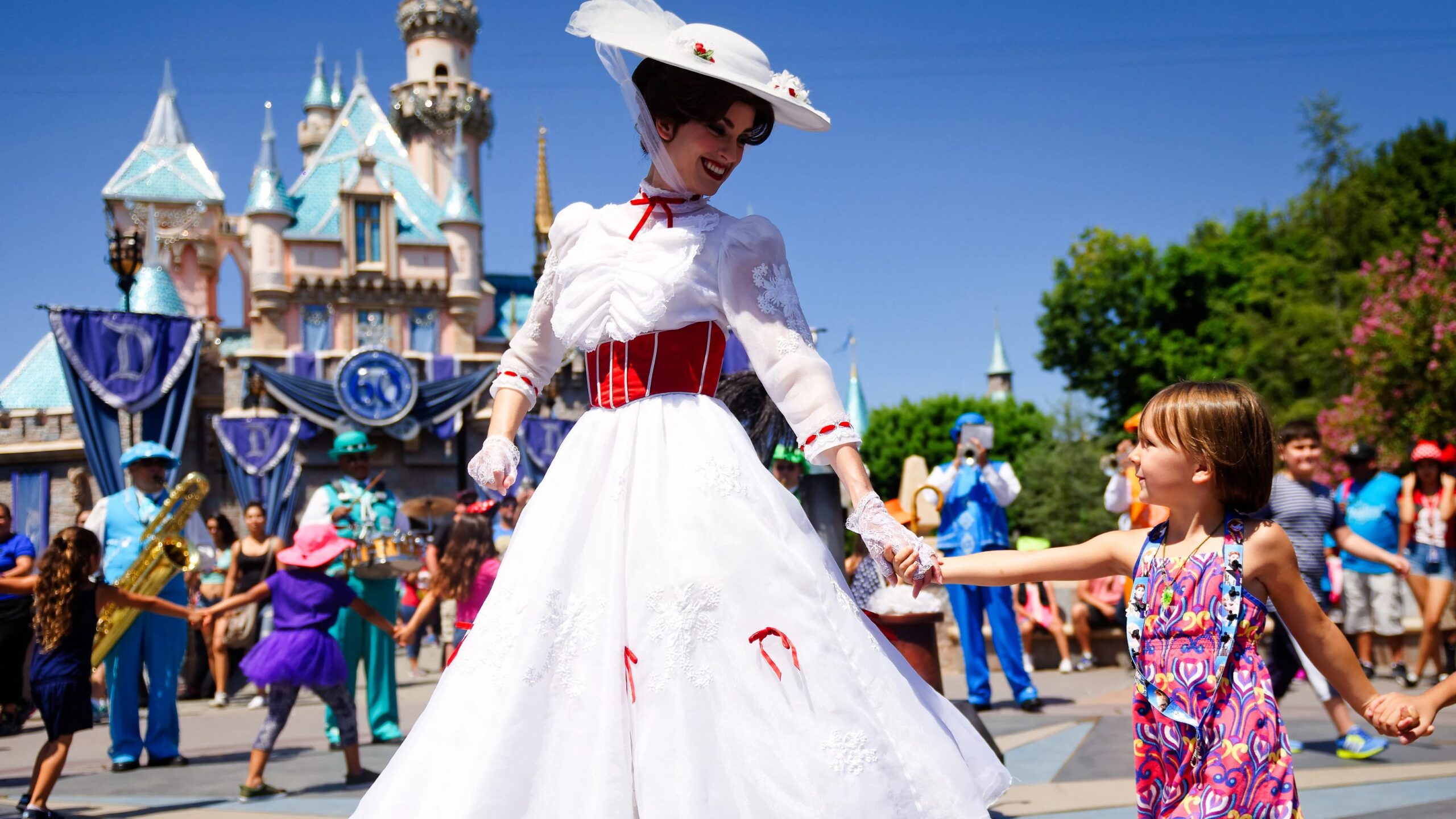 Hva betyr "Supercalifragilisticexpialidocious" og hvem oppfant Mary Poppins-sangen