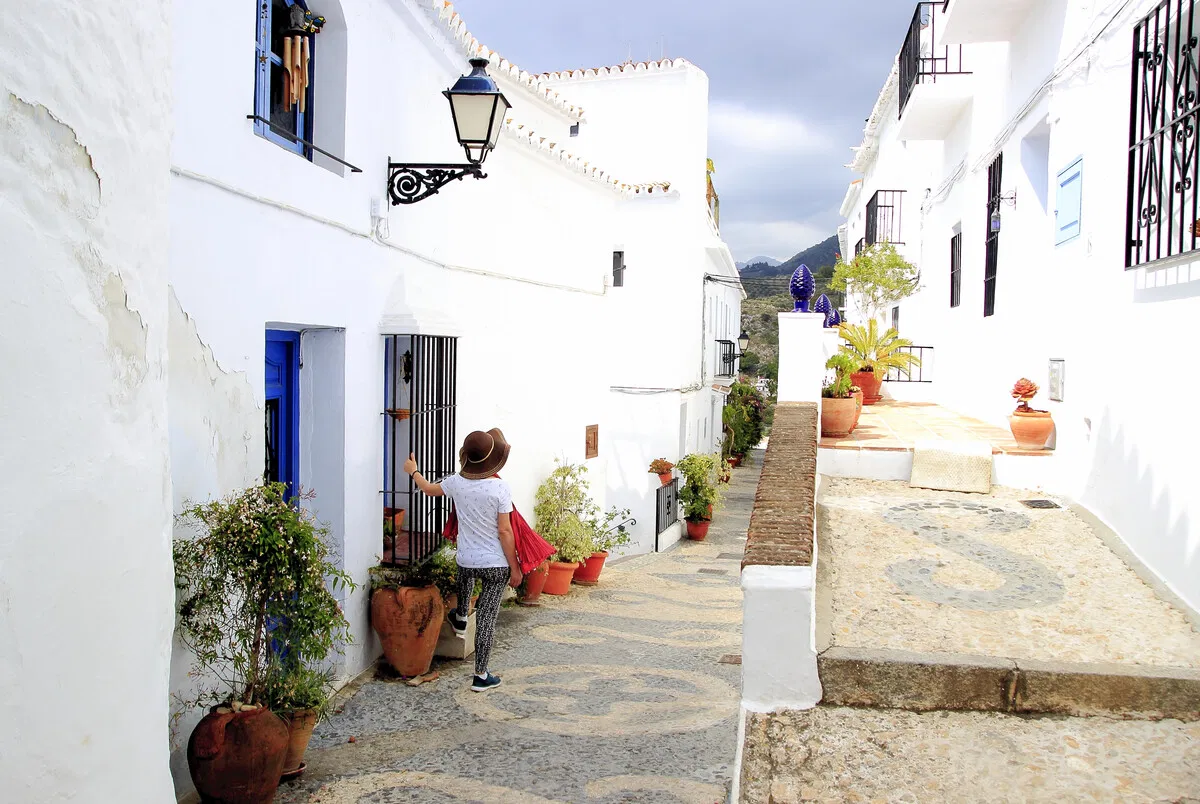 Disse 8 små byene i Spania ser så vakre ut at folk tror de er falske