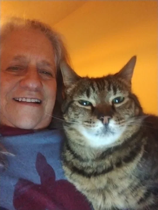 Maria Vano loves cats, in fact she used to run a cat rescue shelter for years.