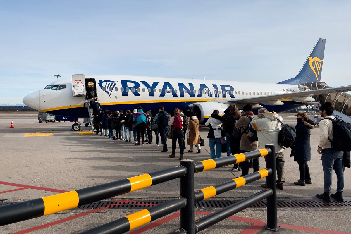 Ryanair advarer om at flyreiser kan bli forstyrret snart ettersom risikoen for drivstoffkrise øker