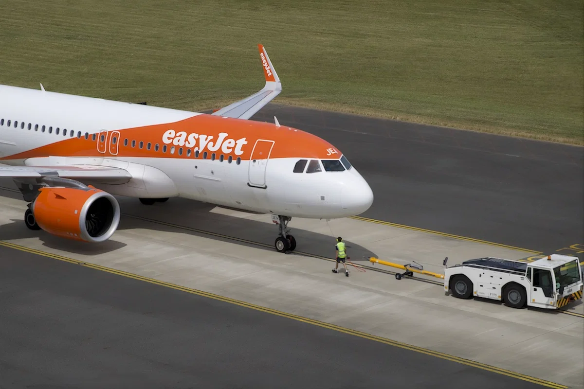 Flyet er for tungt til å ta av: EasyJet-passasjerer ble sjokkert over oppfordring om å gå av flyet