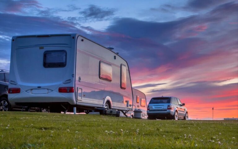 Å kjøre bobiler og campingvogner i Spania: Tillater sertifikatet meg det?