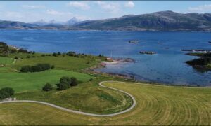 Det eldste kjente vikinggravskipet fra 670-700 e.Kr. funnet i en haug i Norge