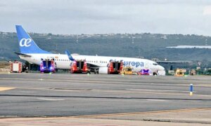 Kaos på Palma flyplass etter at hjulet forsvinner fra flyet under landing