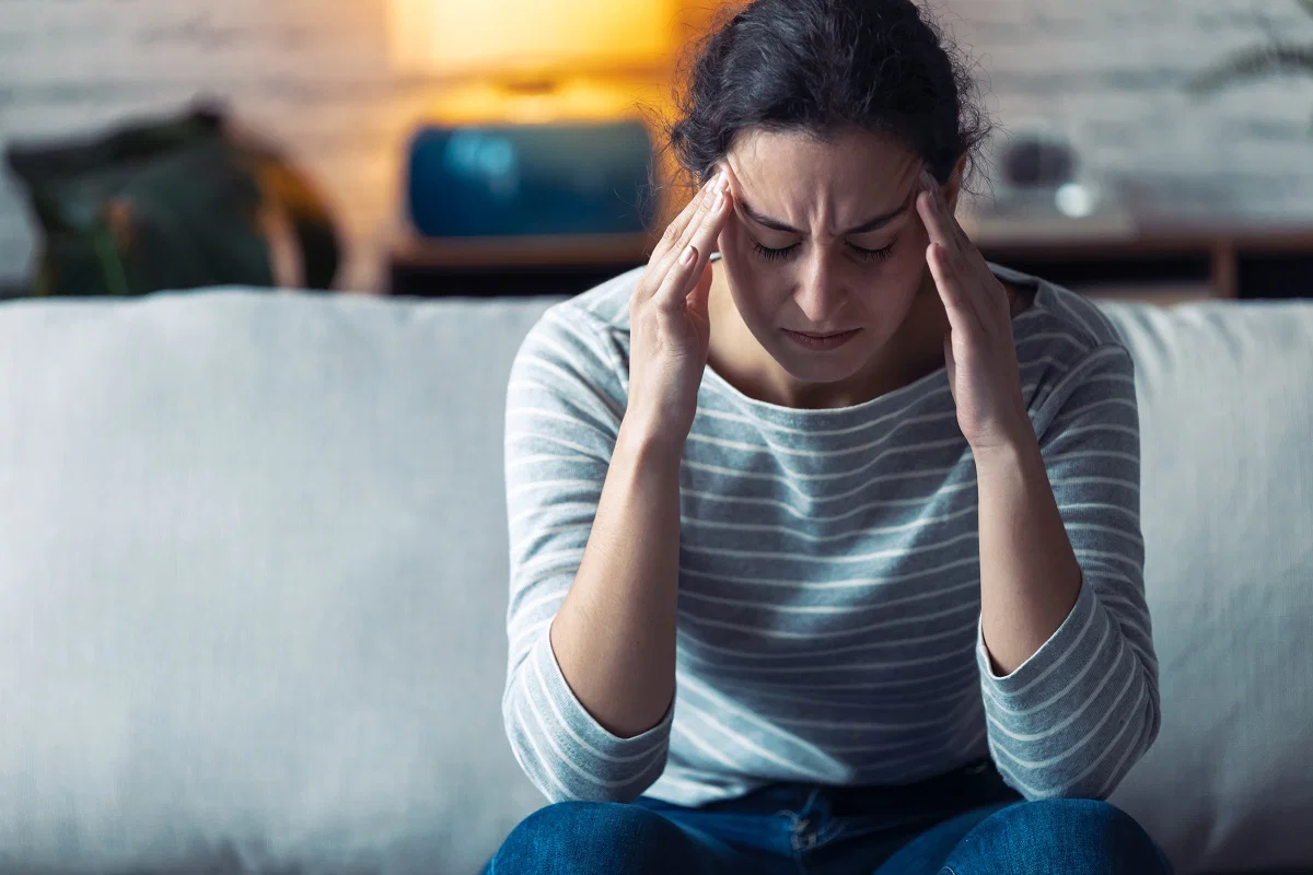 Hodepine og migrenebehandling ved Quirónsalud Torrevieja: Symptomer og forebygging