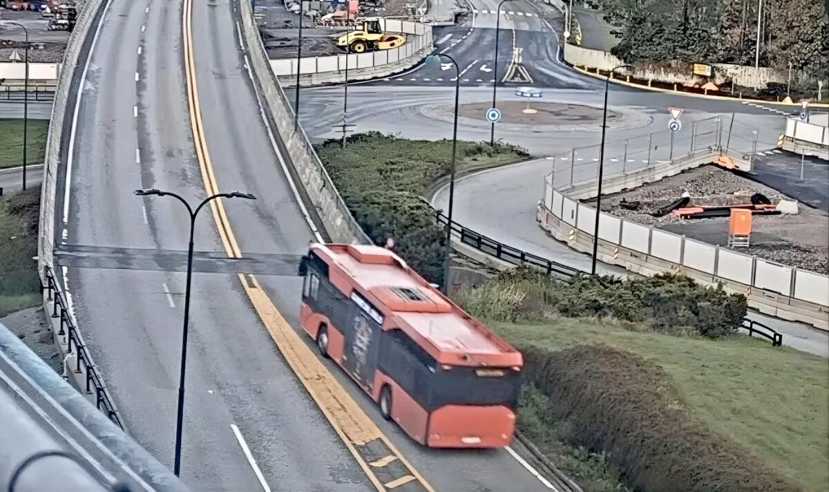 14 år gammel serietyv tar buss for 300 km gledestur for tredje gang i Norge