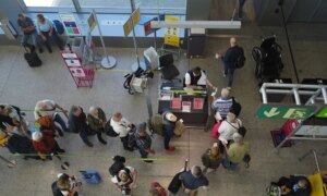 Hvorfor Ryanair-passasjerer plutselig blir stoppet oftere over kabinbager i 2026