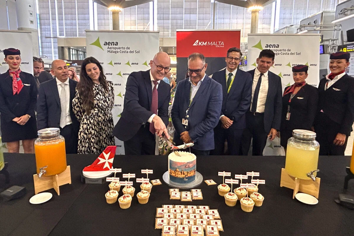 Nye direktefly knytter Malaga til Malta når KM Malta Airlines feirer vellykket lansering