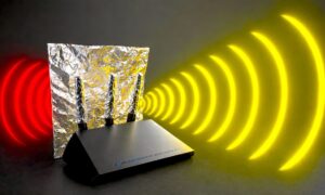 &laquo;Trikset&raquo; med aluminiumsfolie og 3D-printer for å forbedre Wi-Fi-signalet: Dartmouth-studien