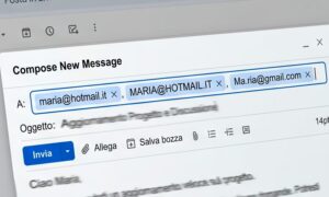 Store bokstaver spiller ingen rolle i e-postadresser, og punktum spiller ingen rolle i Gmail heller