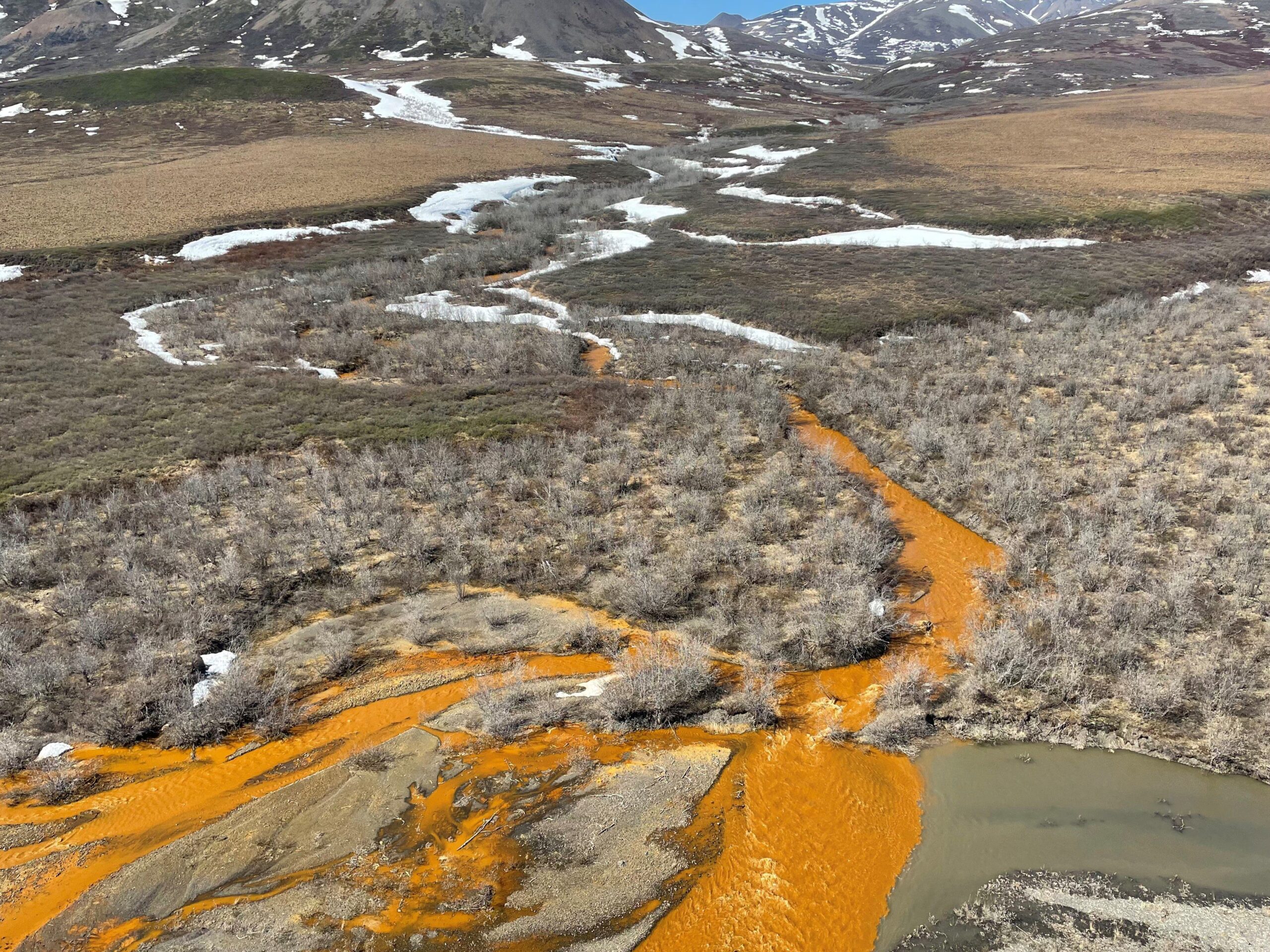 Hvorfor elver blir oransje i Alaska: det er smeltingen av permafrosten, oppdagelsen av den nye studien