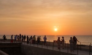 Reisetrenden ved solnedgang som kan gjøre kveldens hotspots travlere denne sommeren i Spania