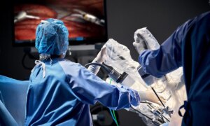 Da Vinci robotkirurgi bidrar til å bevare urinkontinens og seksuell funksjon etter behandling av prostatakreft