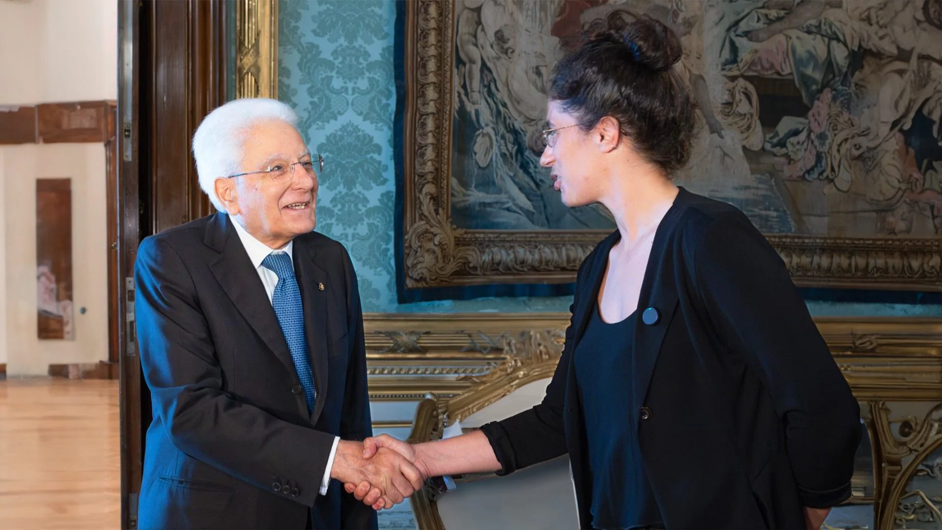 Republikkens president Mattarella: "Artikkel 1 i grunnloven inviterer ikke folk til å leve for å jobbe"