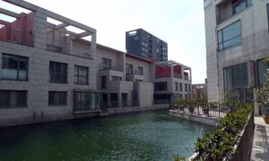 Pujiang er Gregottis by med Italia-tema i Shanghai, Kina: den vedtar romerske bosettingsprinsipper