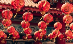 I Kina er rødt mye mer enn en farge: i over 3000 år har det symbolisert flaks og beskyttelse