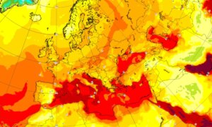 Den fjerde hetebølgen fortsetter, byer over 40°C og stormer som kommer: til og med Alpene er varme