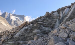 Jordskred i Alpene er hyppigere på grunn av varmen: det favoriserer akselerert smelting av is