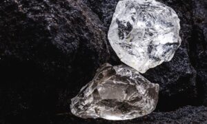 Superdype diamanter er geologiske tidskapsler: de inneholder mineraler som aldri finnes i naturen