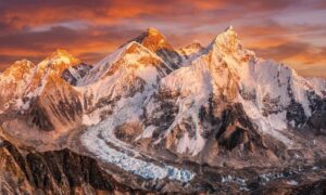 Katastrofen i Nepal viser den økende ustabiliteten til isbreer, men å skylde på El Niño er usannsynlig